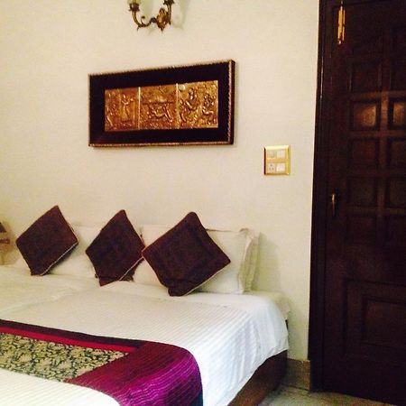 Master Bed And Breakfast New Delhi Kamer foto